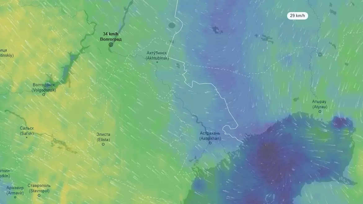 Пыльная буря идет из Калмыкии на Волгоградскую область