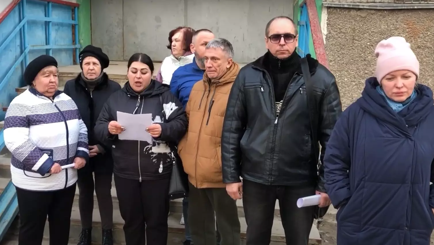 Бездействуют и угрожают: жители просят Бастрыкина приструнить УК в Волгограде