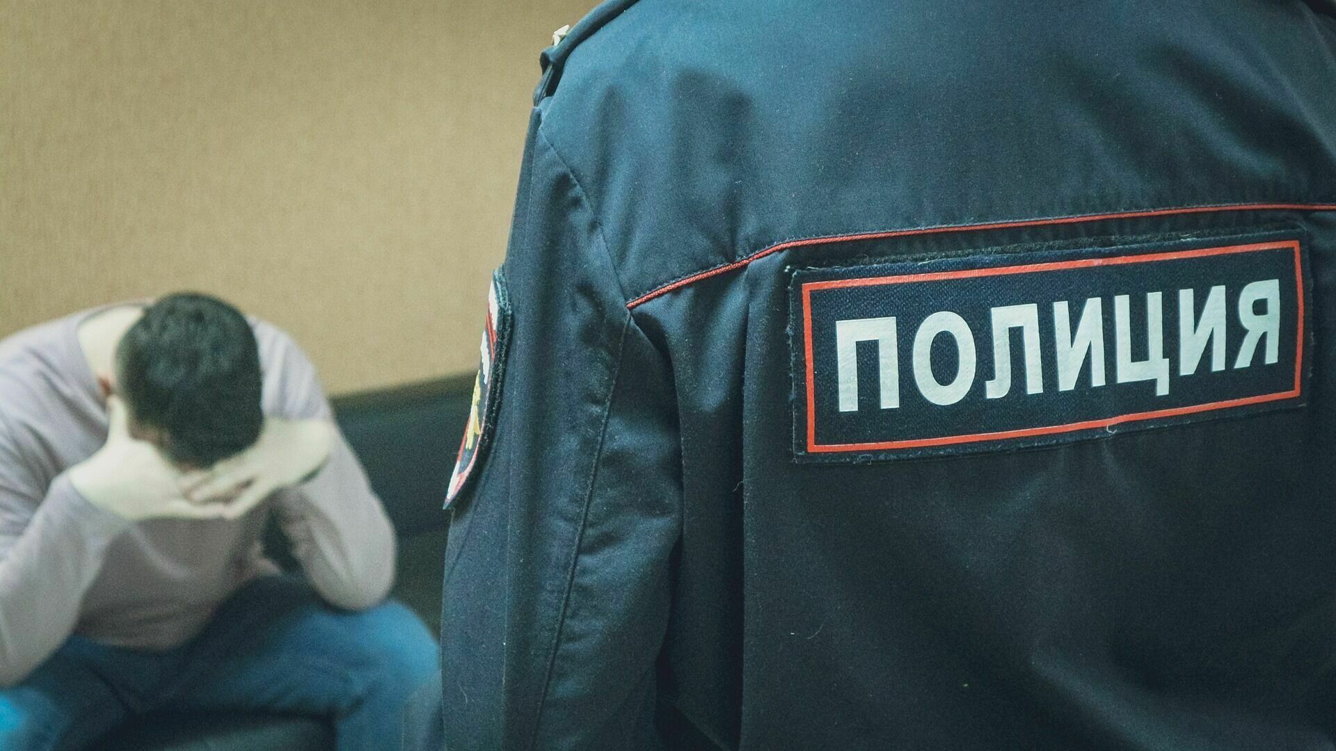 Серийных грабителей задержали благодаря резиновой перчатке в Волгограде