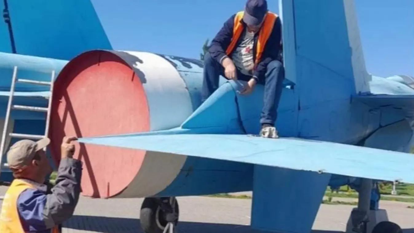 Когда отремонтируют самолет Су-27 в Волгограде