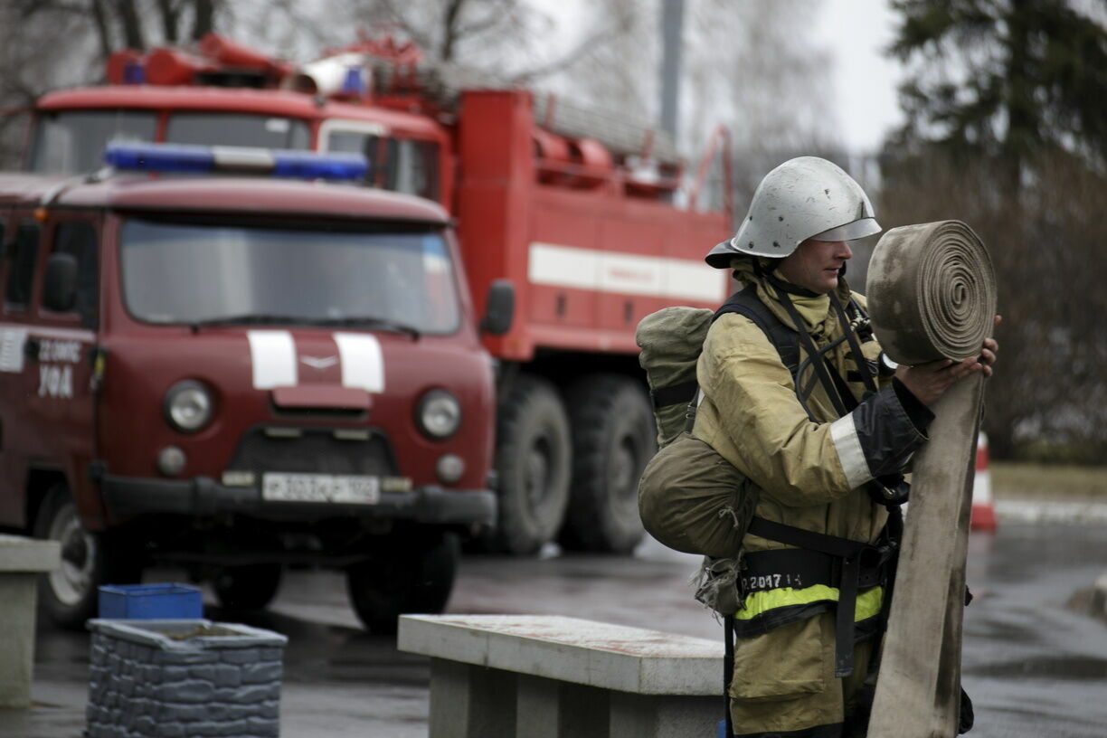 Холодильник стал причиной пожара в пятиэтажке в центре Волгограда