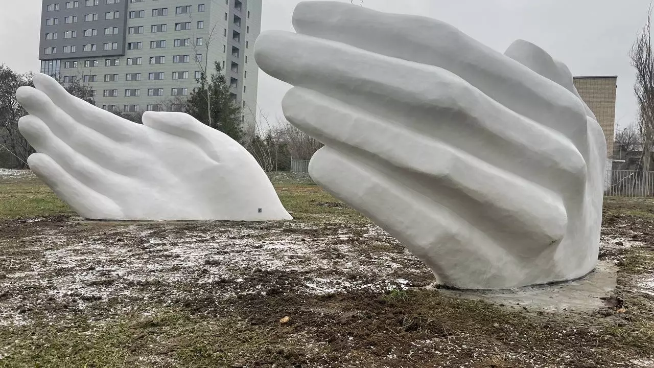 Необычная скульптура появилась в ЦПКиО Волгограда