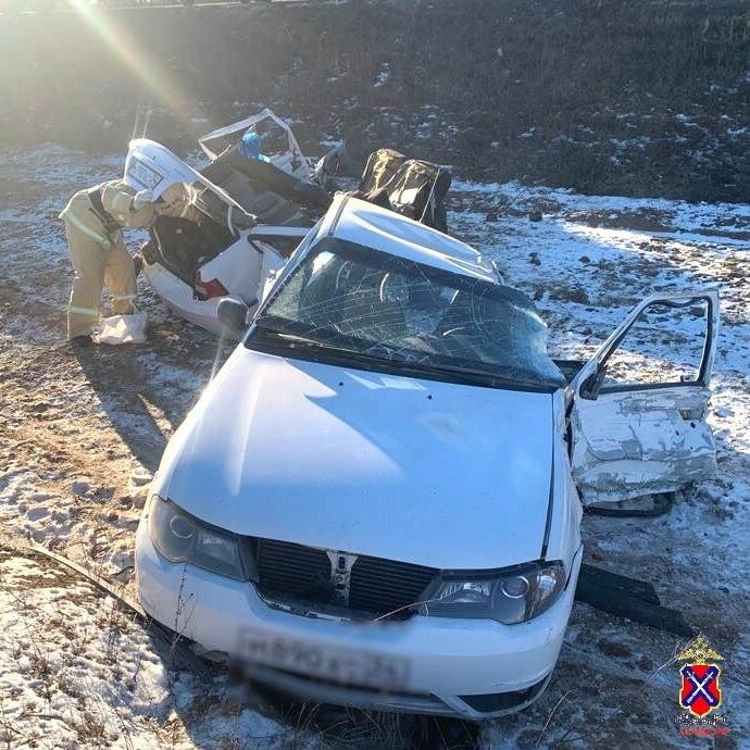 В результате ДТП на трассе в Волгоградской области погибла пожилая женщина