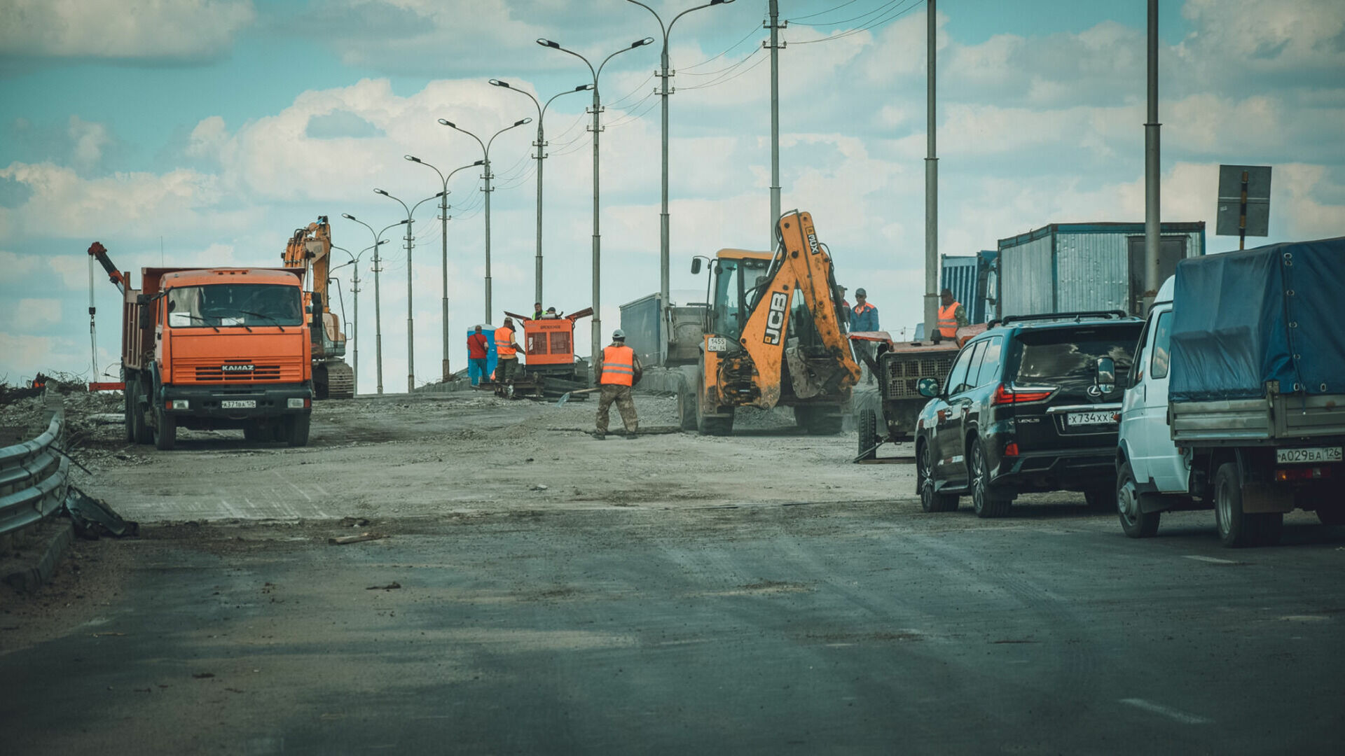 Стартовал второй этап обновления путепровода на Третьей Продольной в Волгограде