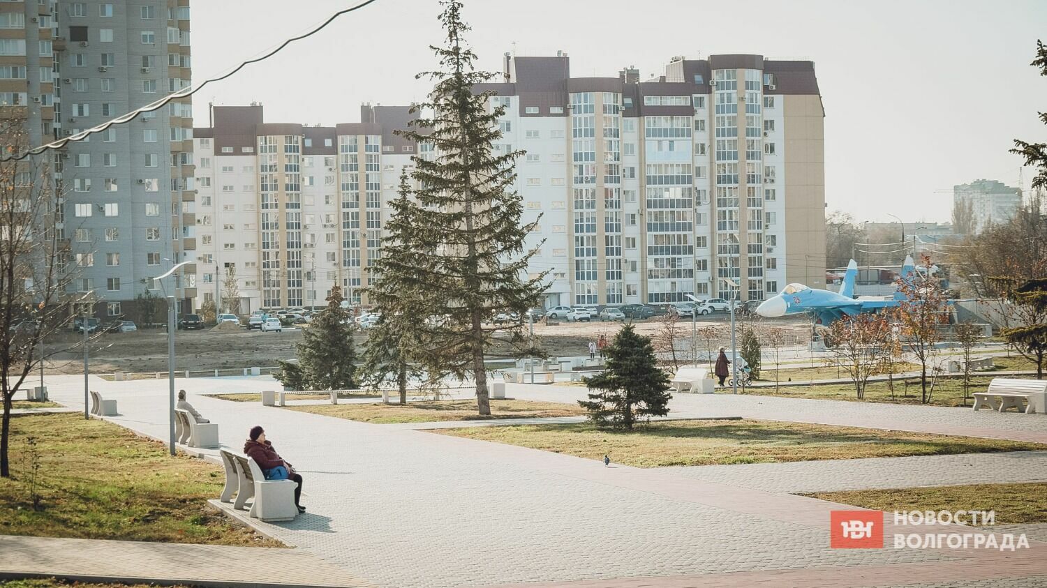 Основные показатели в Дзержинском также выше средних по городу
