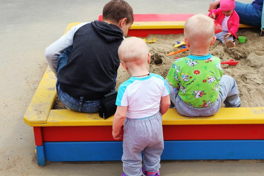 В Волгоградской области 63 тысячи семей получают пособие на детей от 3 до 7 лет