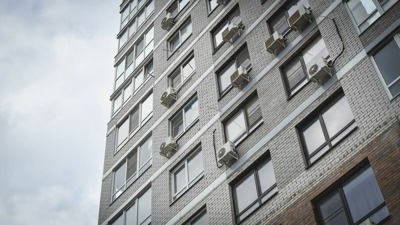 Подвалы и чердаки многоэтажек проверяют в Волгограде