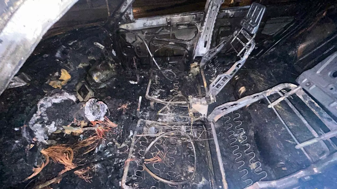 Полиция задержала волгоградца, спалившего машину