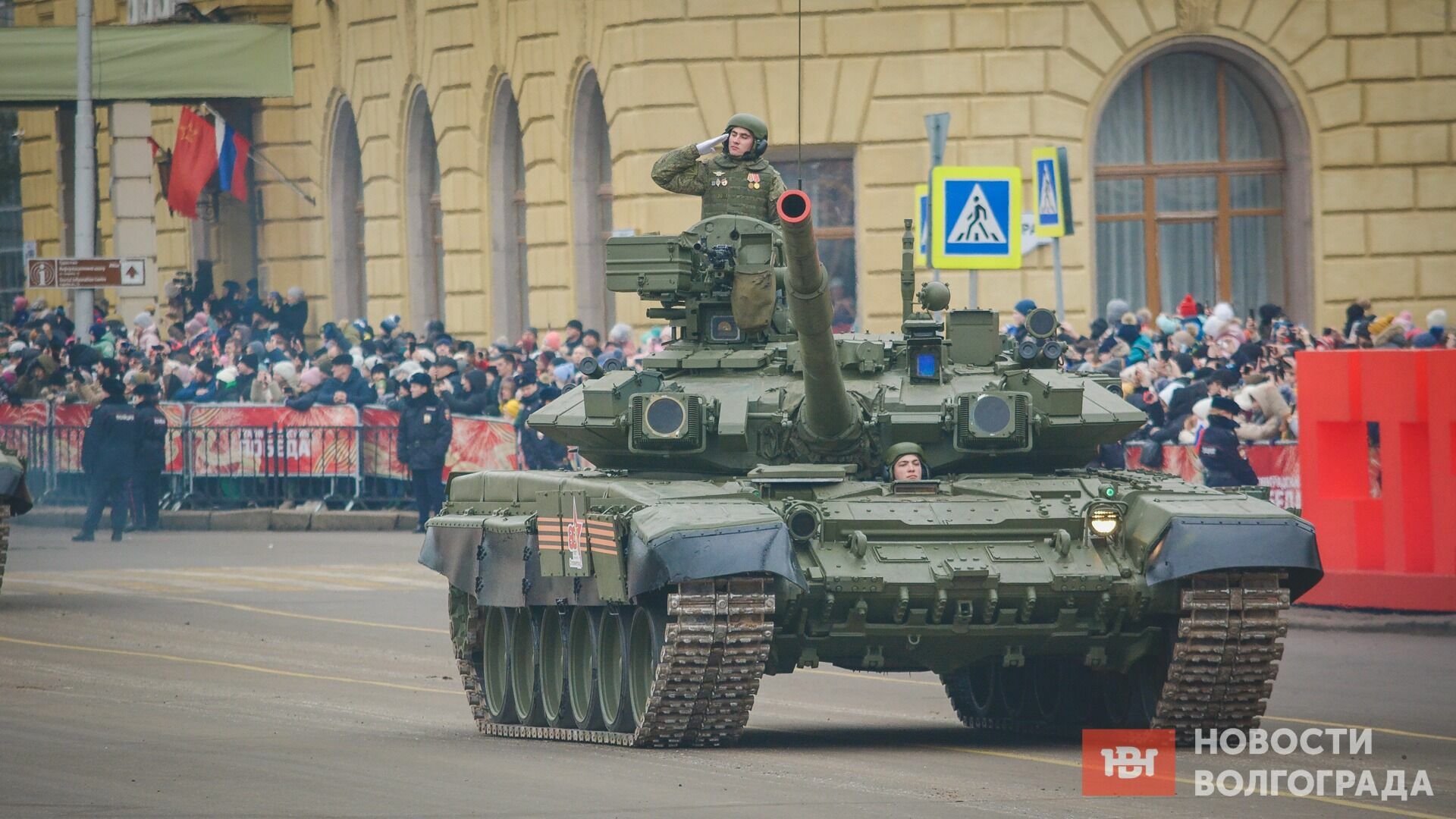 Лучшие кадры военного парада в Волгограде 2 февраля 2023 года