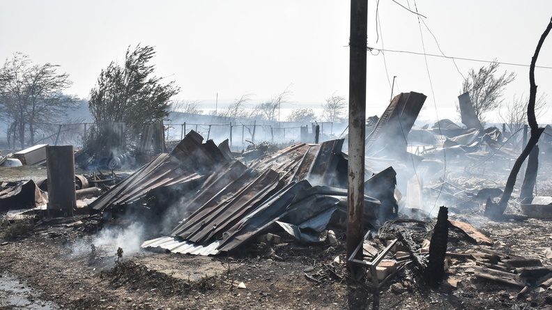Мать и дочь заживо сгорели на пожаре под Волгоградом