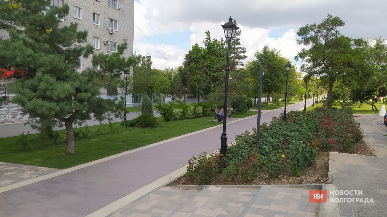 Бульвар вдоль проспекта им. Жукова в Волгограде благоустроили в 2022 году