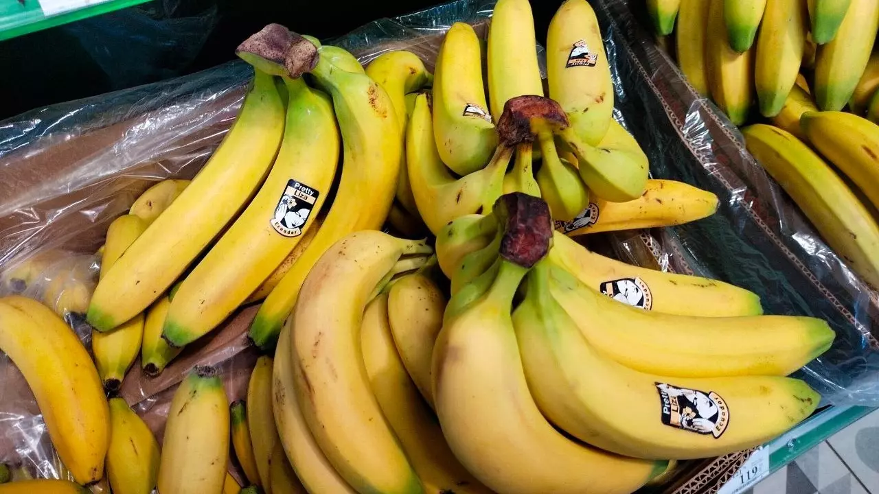Осенью бананы резко выросли в цене в волгоградских магазинах