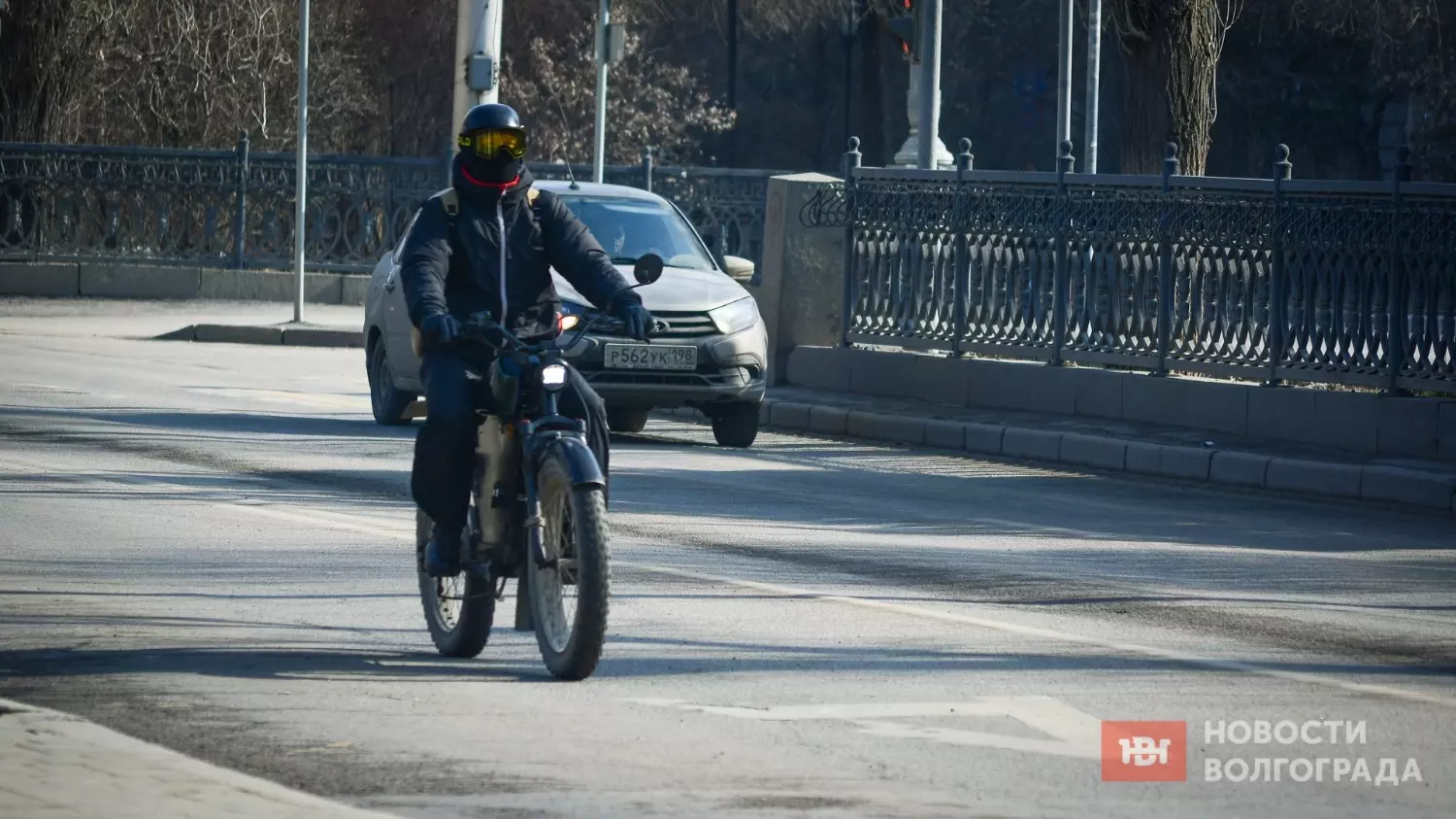 На улицах Волгограда появились самокаты и велосипедисты