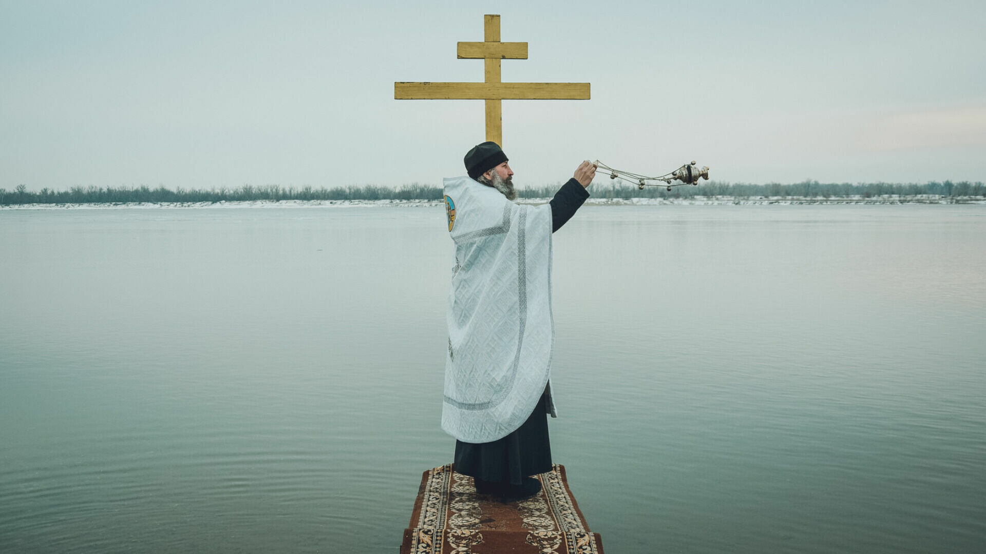 Места для крещенских купаний определили в Волгограде
