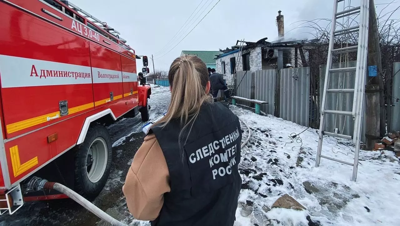 В жутком пожаре под Волгоградом погиб трехлетний мальчик