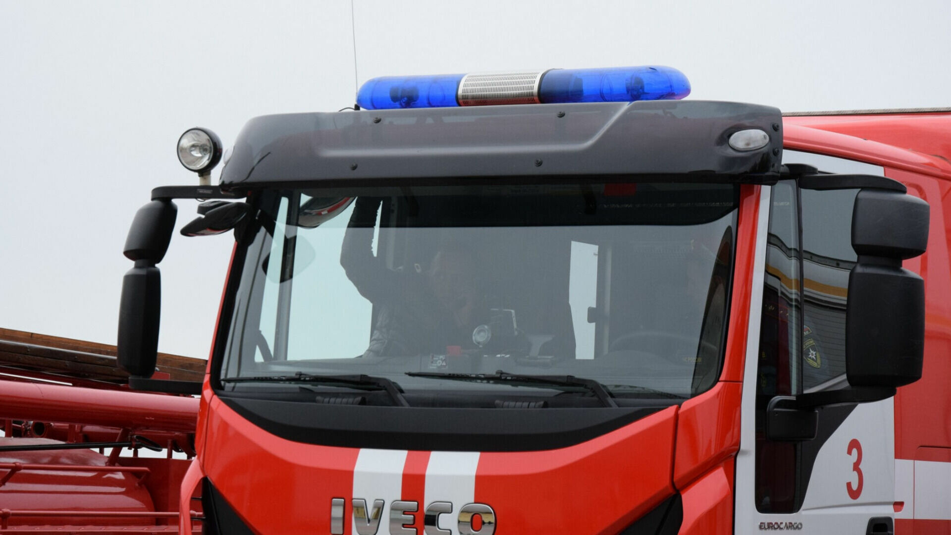 Спасатели обнаружили тело погибшего в пожаре на севере Волгограда
