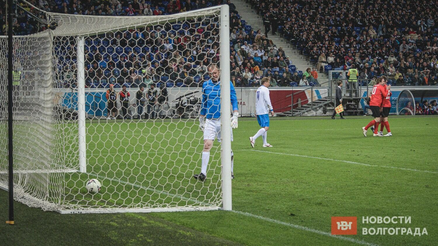 Роман Павлюченко стал автором первого гола в ворота "Динамо Сталинград"