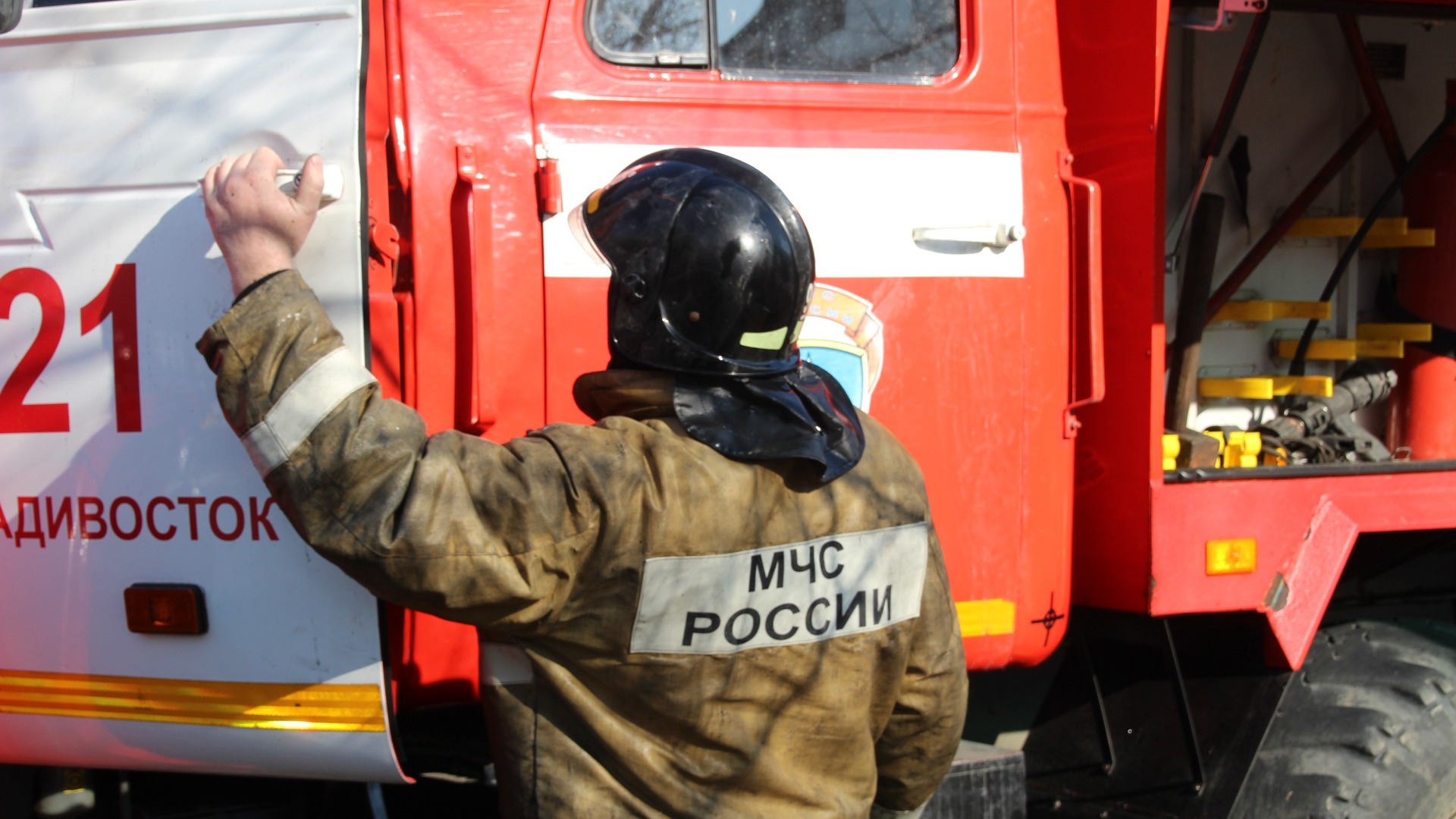 Эвакуация погорельцев пятиэтажки прошла в Волгограде