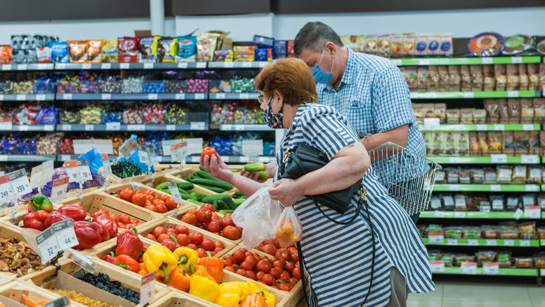 Из-за погубивших рассаду заморозков снижения цен на овощи не предвидится в Волгограде