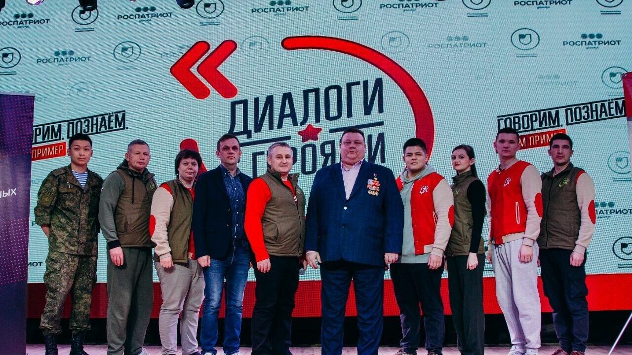Более 4 тысяч школьников из Волгограда приняли участие в патриотическом проекте