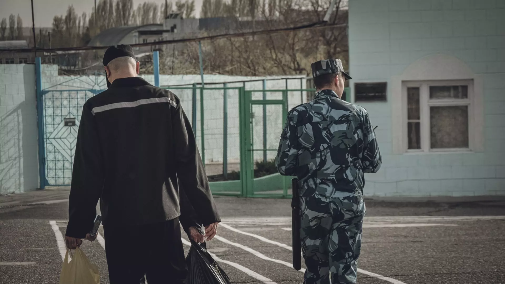 Сотрудник ФСИН задержан с дозой запрещенного вещества под Волгоградом