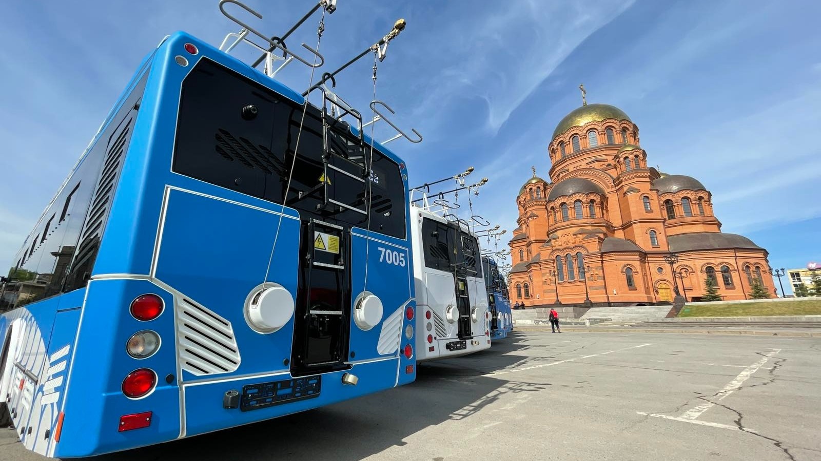 Новая партия троллейбусов на автономной ходу готовится к отправке в Волгоград