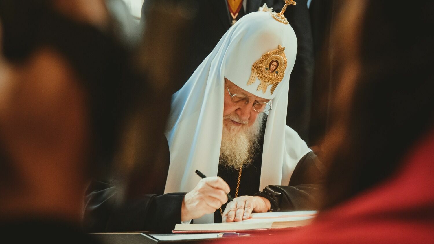В корректировке закона участвовали представители Русской православной церкви