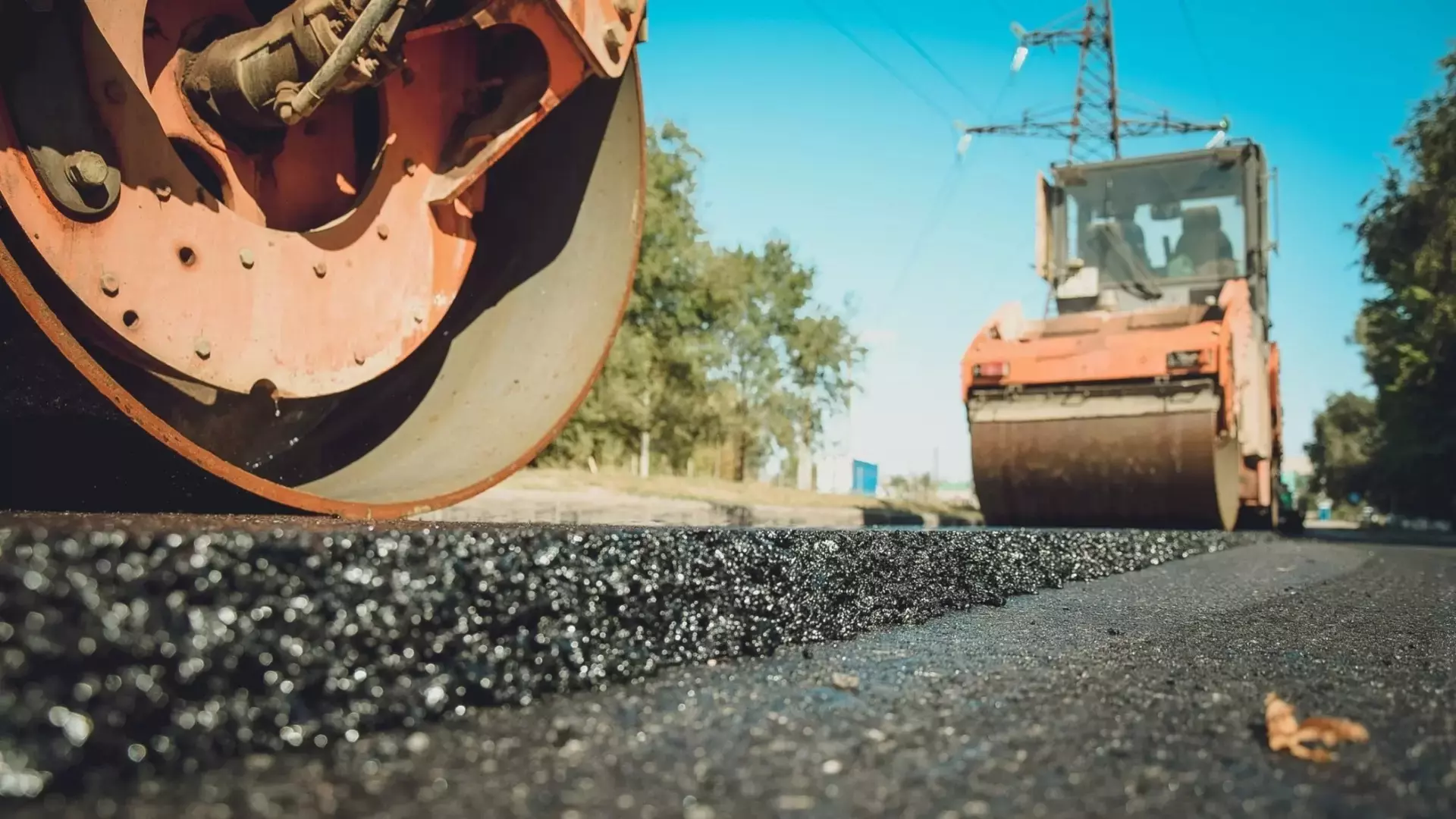 Дополнительные средства на ремонт дорог выделяют волгоградские власти