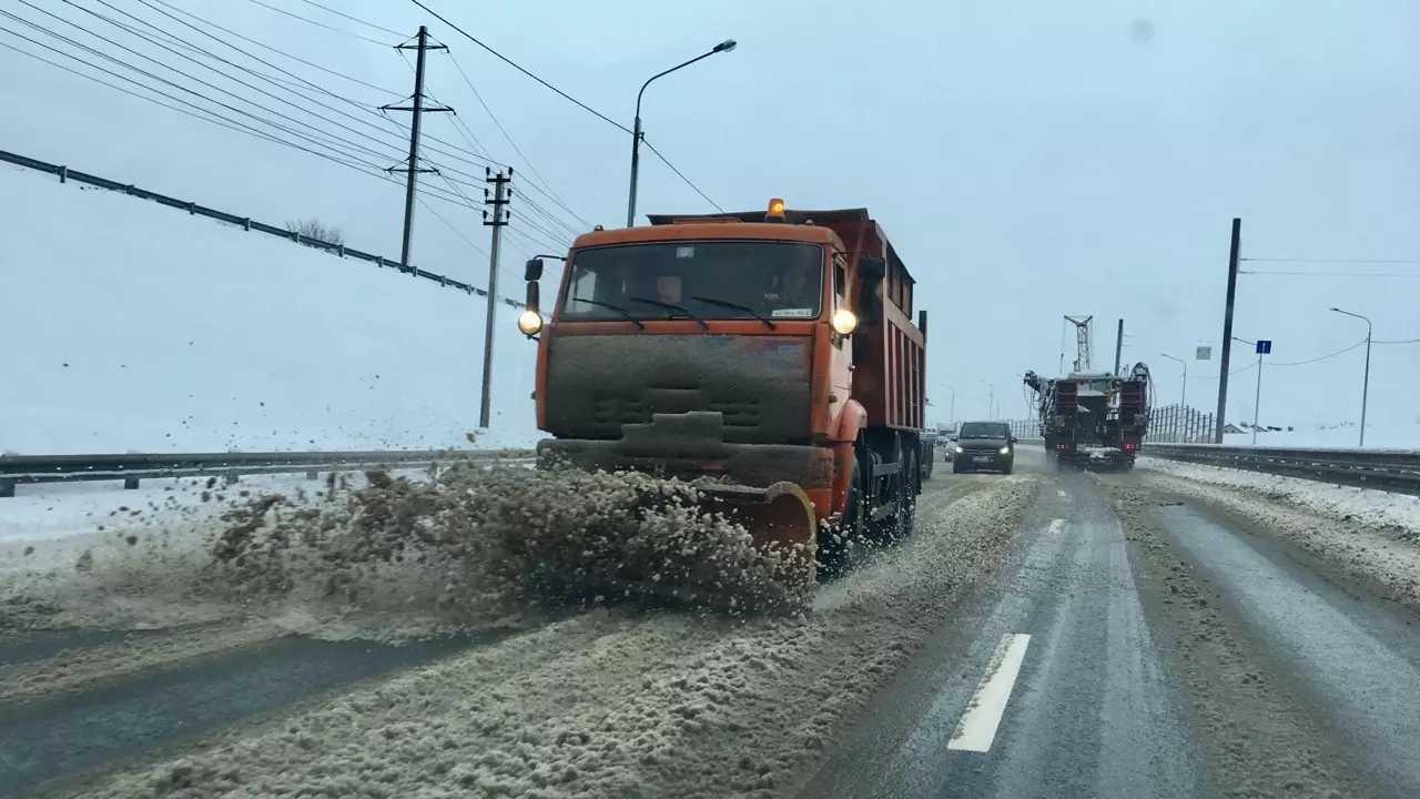 К зиме в регионе подготовили 100 тысяч тонн реагентов для обработки дорог