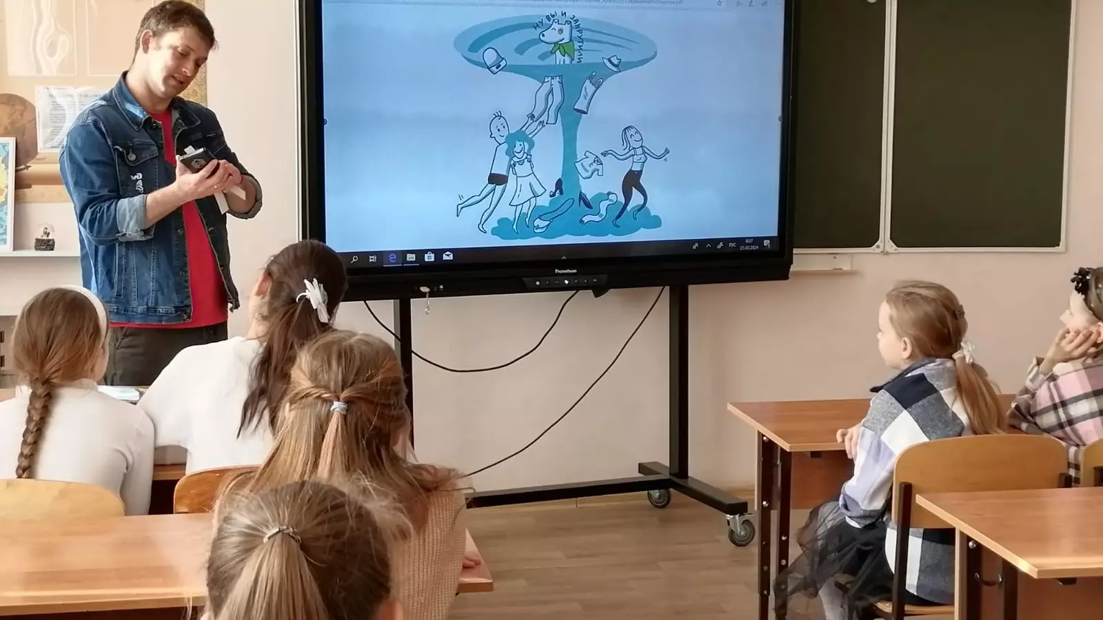 Железнодорожники провели образовательный лекторий для петроввальских школьников
