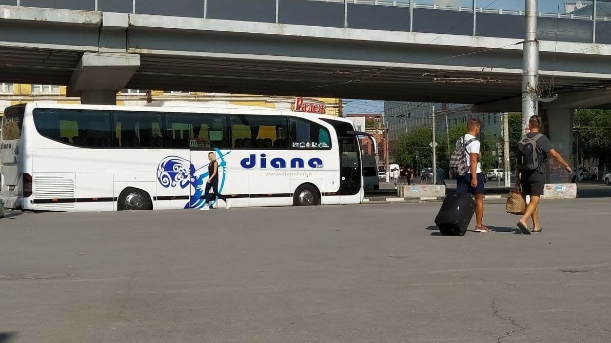 Полсотни пассажиров «Диана Тур» из Волгограда застряли на трассе