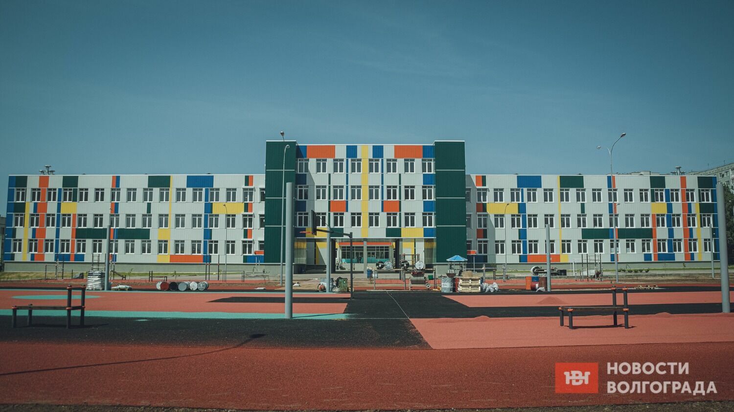 Новая школа на тысячу мест на ул. Кузнецкой в г. Волгограде.