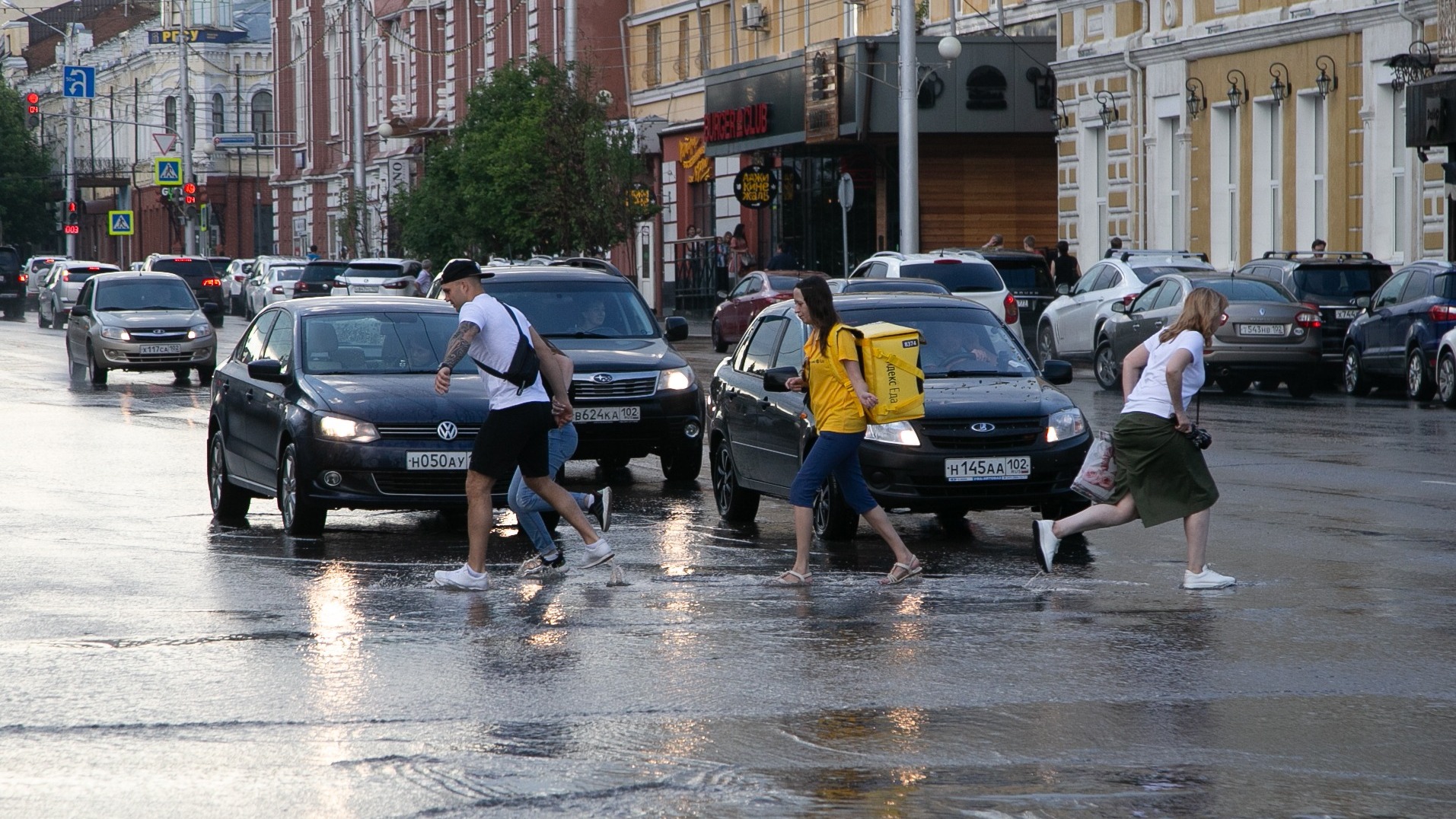 Сильный дождь ожидается в Волгограде 27 июня