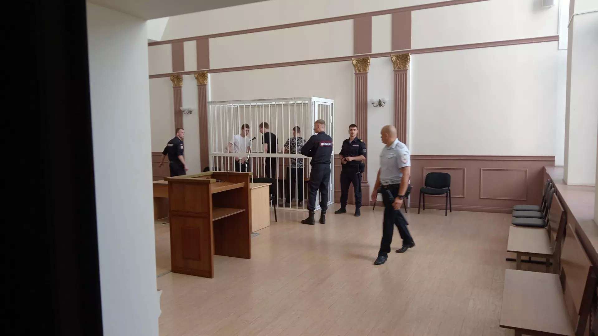 В Волгоградском облсуде продолжаются слушания по делу об убийстве айтишника