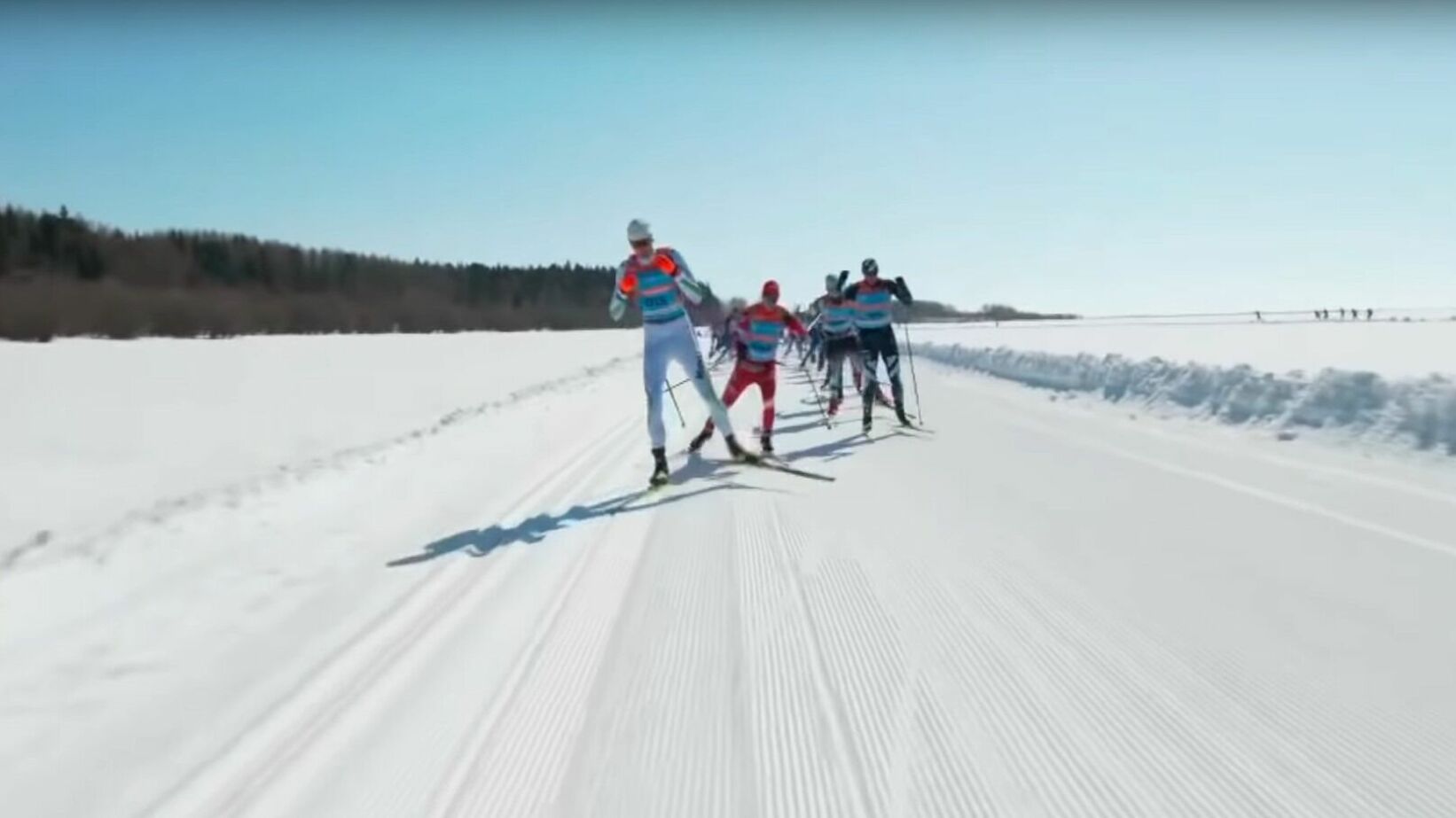 На Югорский лыжный марафон зарегистрировались более 1000 участников