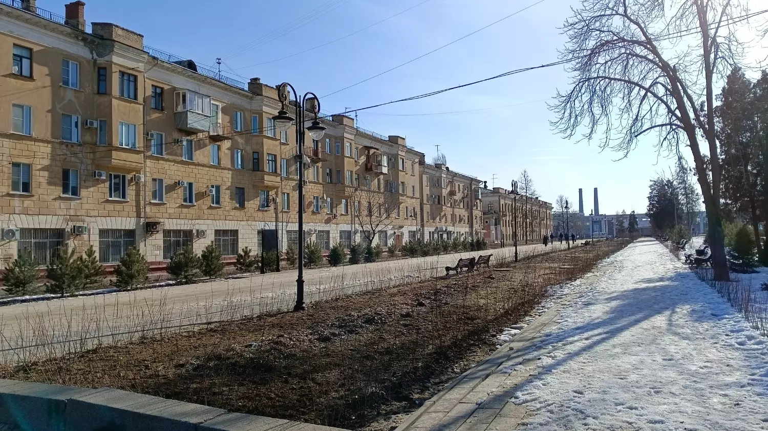 Так сейчас выглядит бульвар по улице Дзержинского в Волгограде