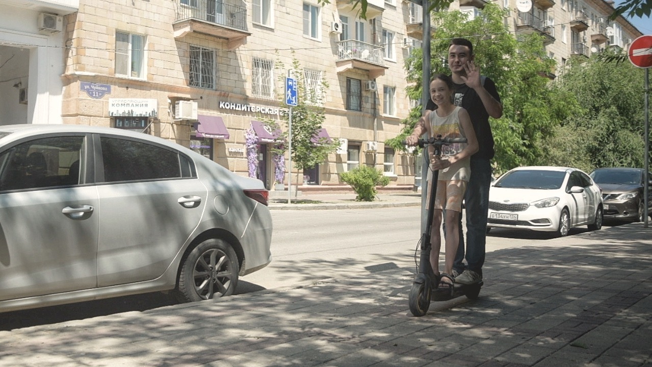Родители сбитых детей требуют ограничить скорость СИМ на улицах Волгограда