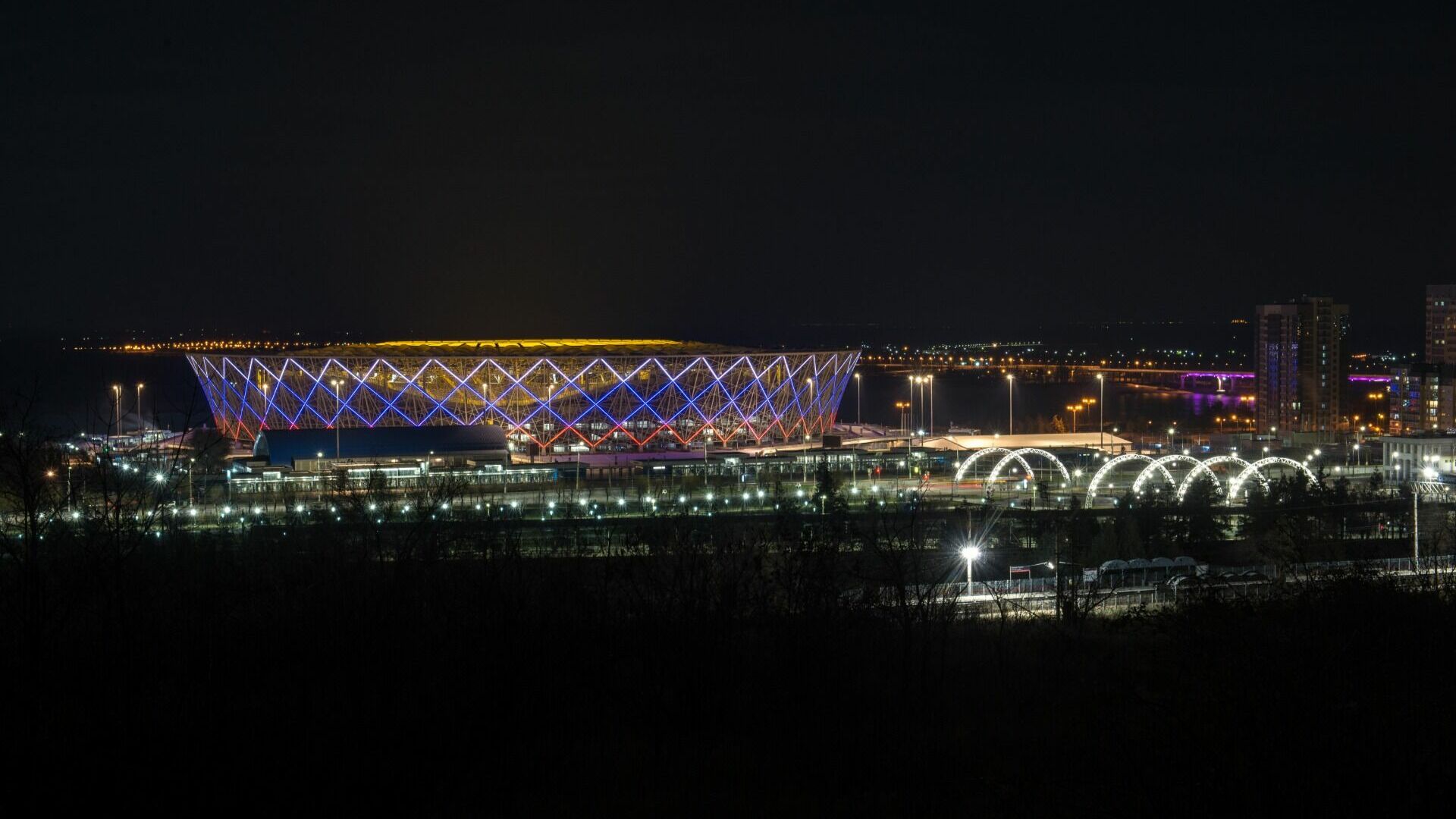 Стадион Волгоград Арена возьмут под охрану за 13 миллионов рублей