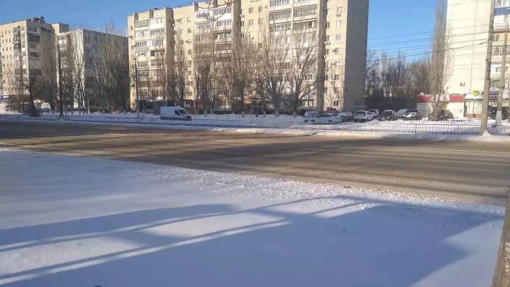 Проспект Героев Сталинграда в Красноармейском районе расчистили хорошо