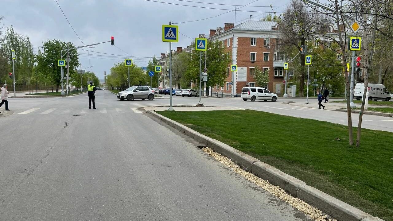 Проезд по улице Титова ограничили в Волгограде после взрыва в доме