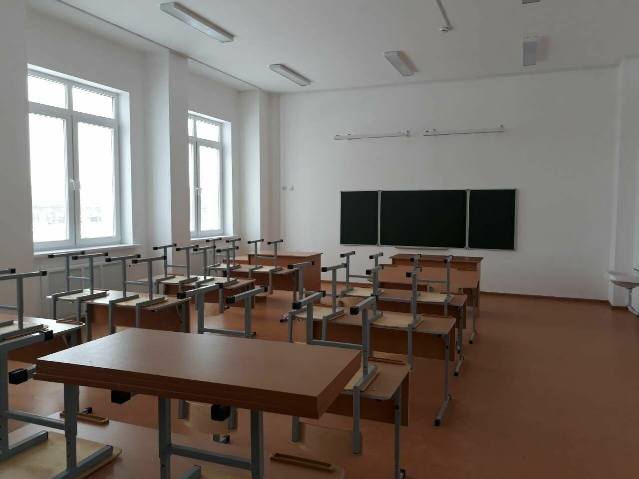 В Волгограде закрыты на карантин 23 школьных класса