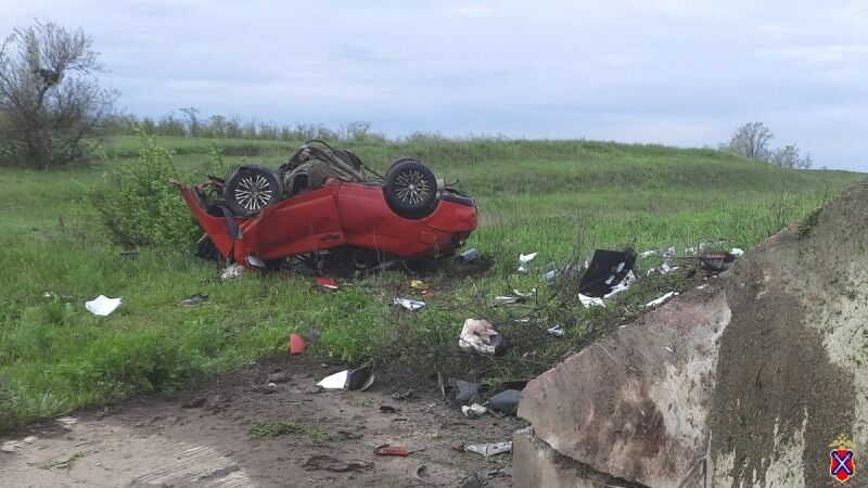 Скончался 20-летний водитель смятой под Волгоградом «Лады»
