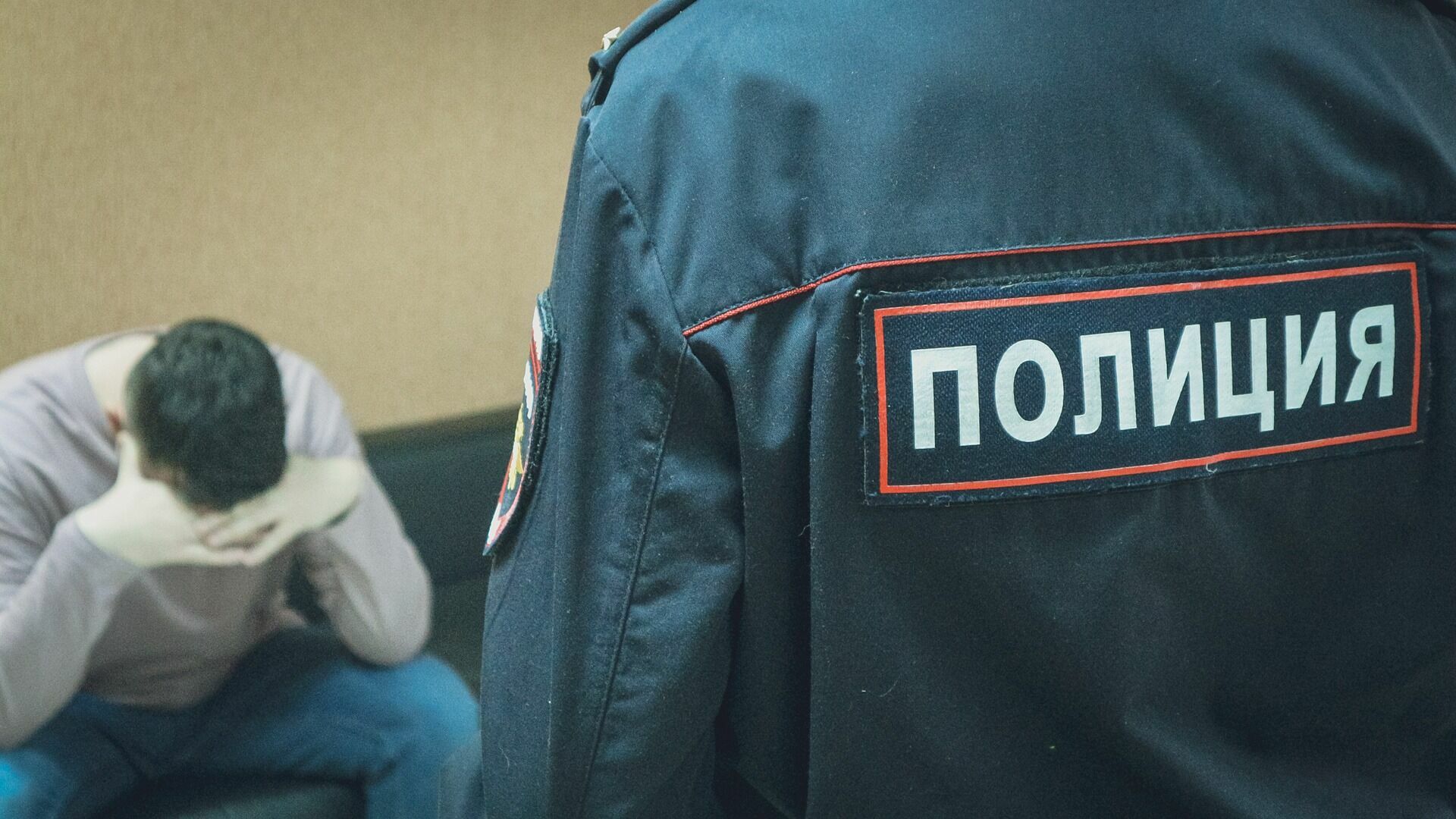 Полмиллиона рублей перевел мошенникам доверчивый студент в Волгограде