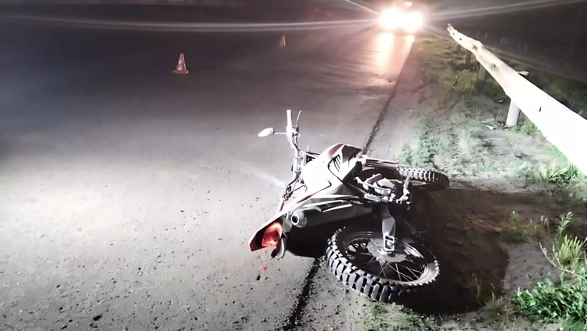 17-летний мотоциклист разбился насмерть на трассе под Волгоградом