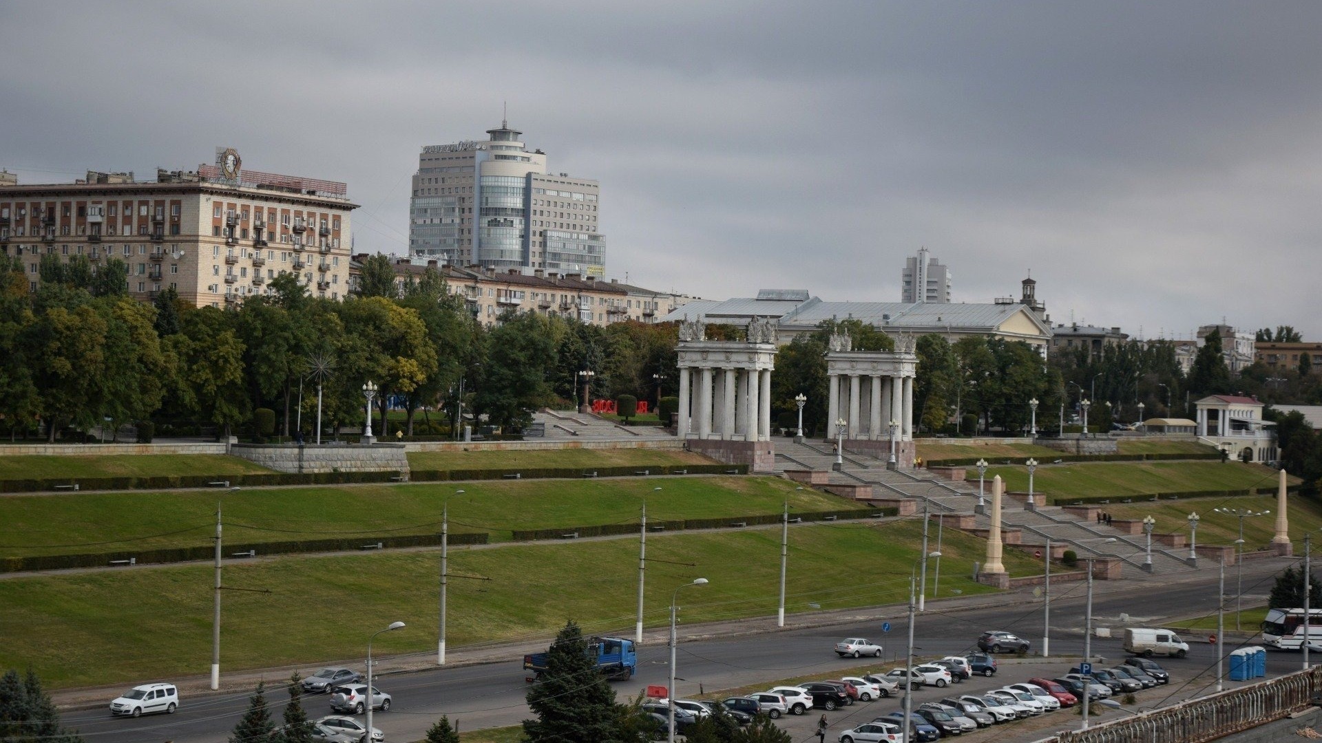 Мэрия накопила долгов за коммуналку на миллион рублей в Волгограде