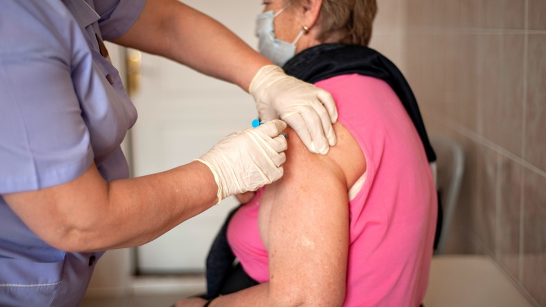 Волгоградская область идет на рекорд по вакцинации от коронавируса