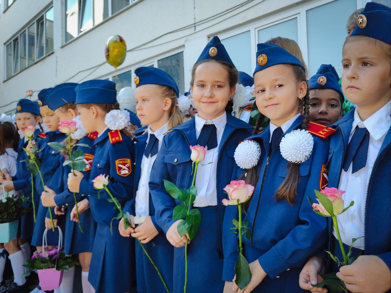 Школьные линейки в Волгограде прошли в традиционном формате