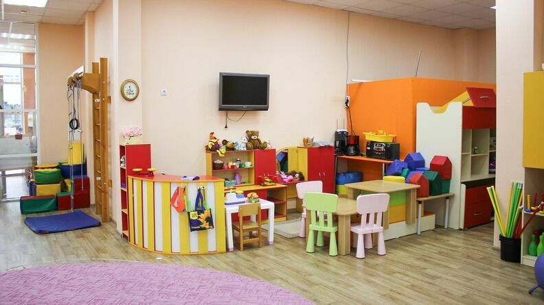 Школы и детские сады Волгоградской области уйдут на выходные среди недели