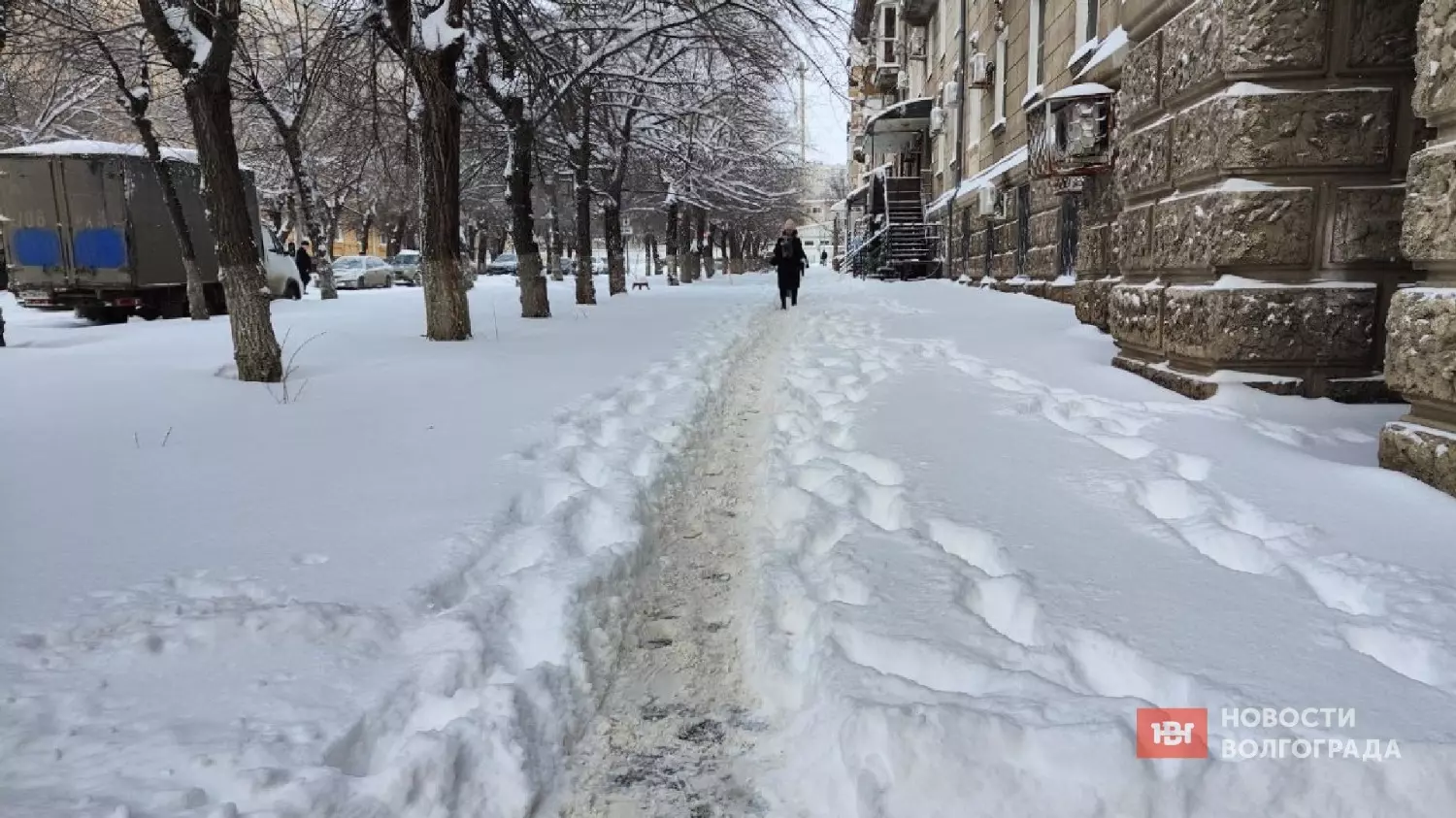 Волгоградцы жалуются на уборку снега на улицах Волгограда 