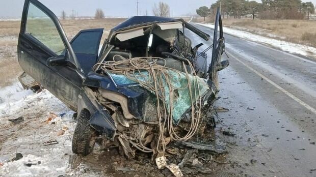 Стало известно о состоянии пострадавших в ДТП с Lexus главврача под Волгоградом